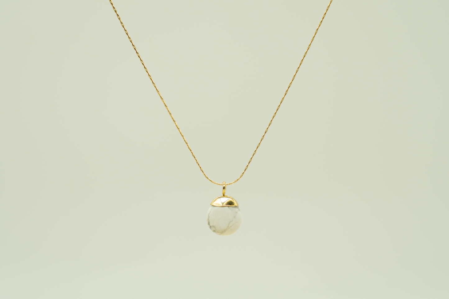 Choker Moon