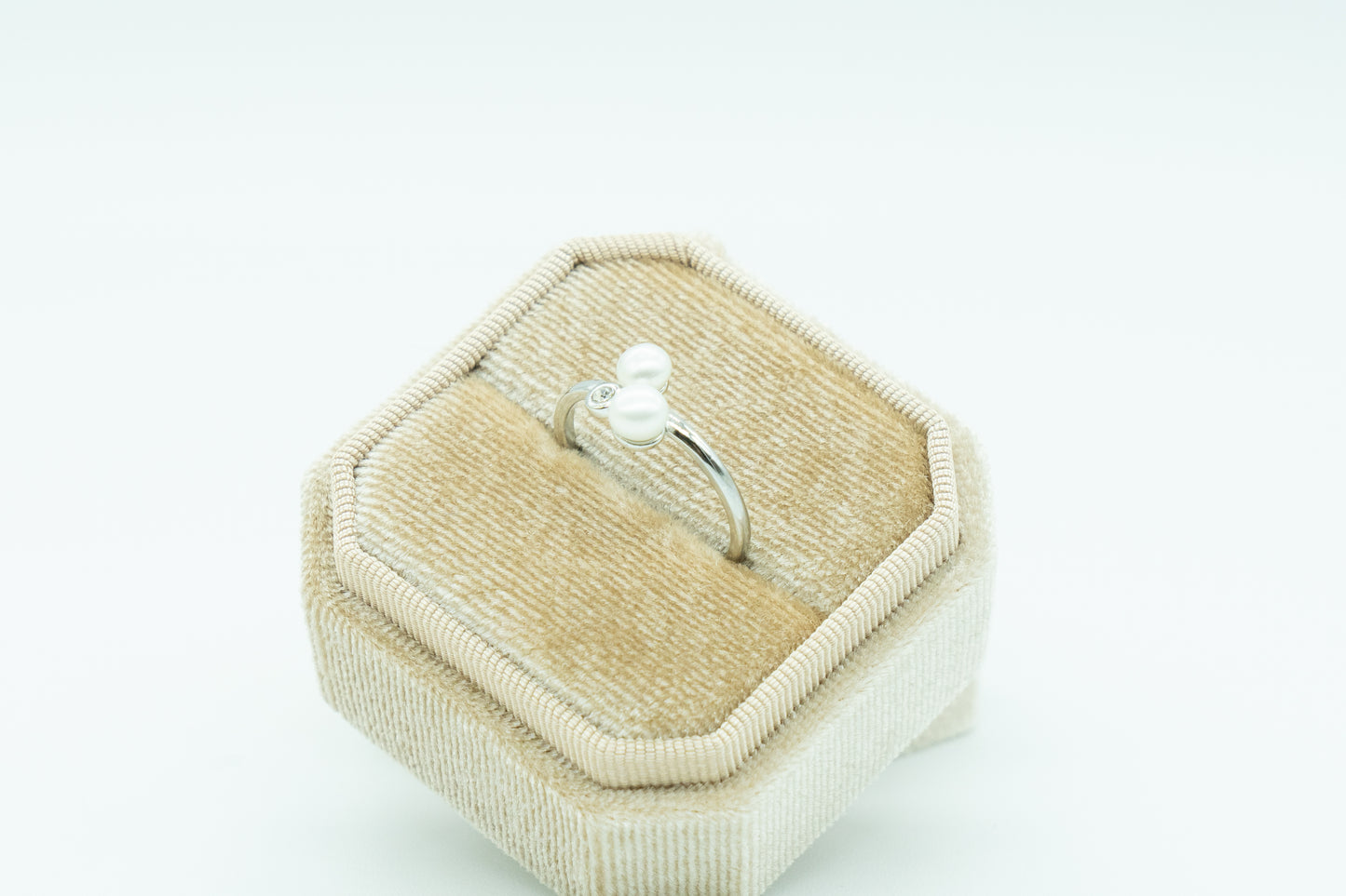 Anillo Atenea