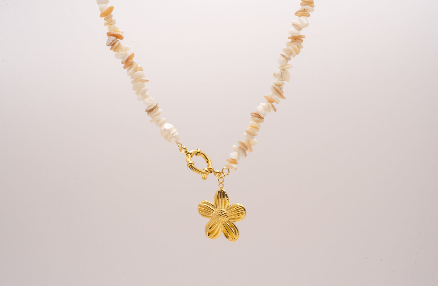 Choker Flower
