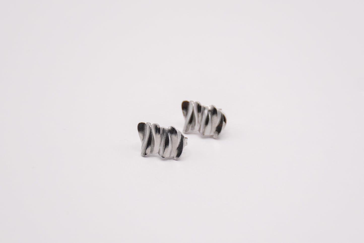 Pendientes Lava