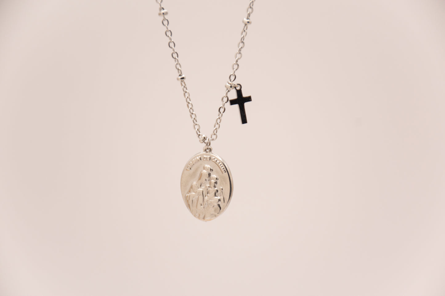 Choker Cedrela
