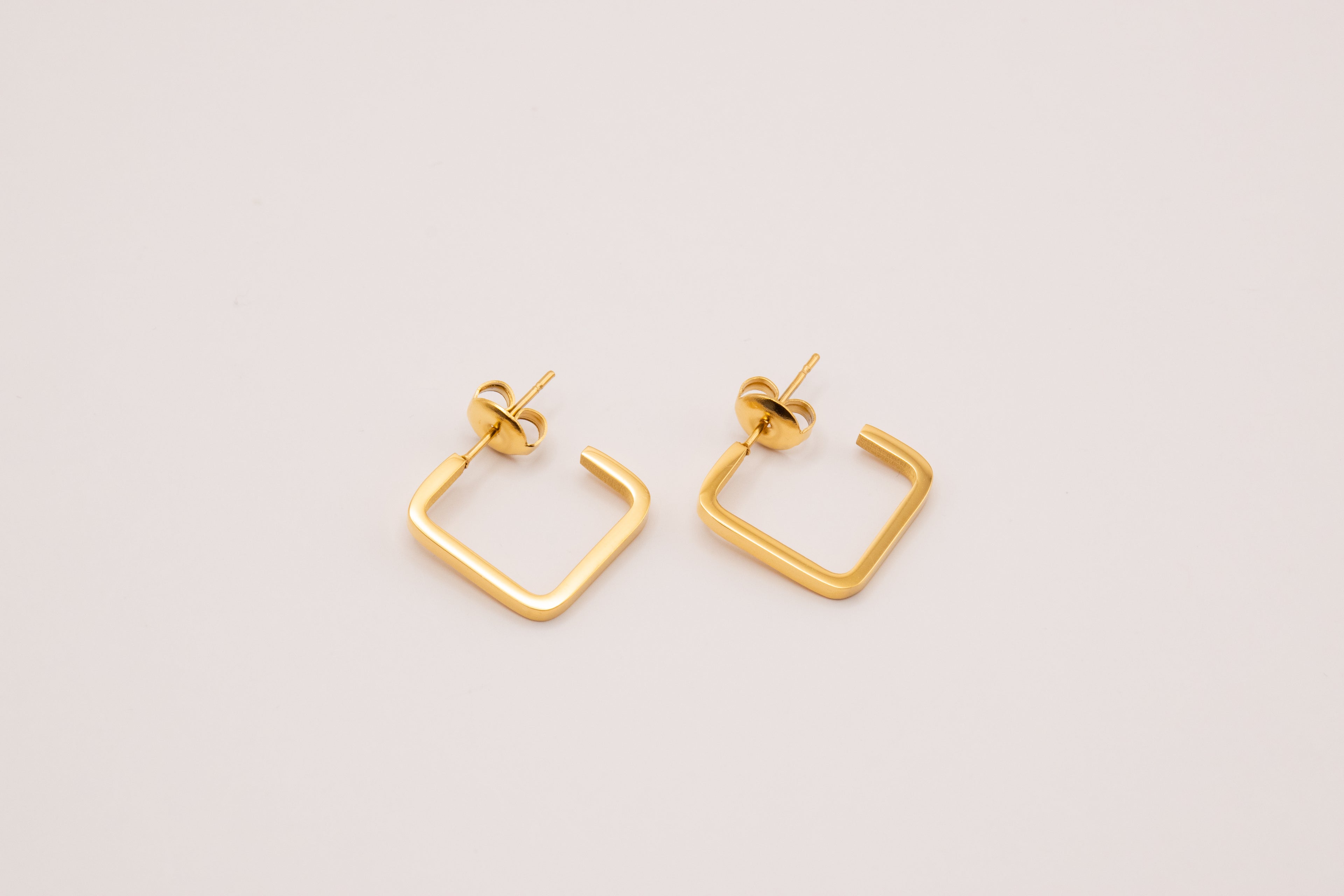 Pendientes Square
