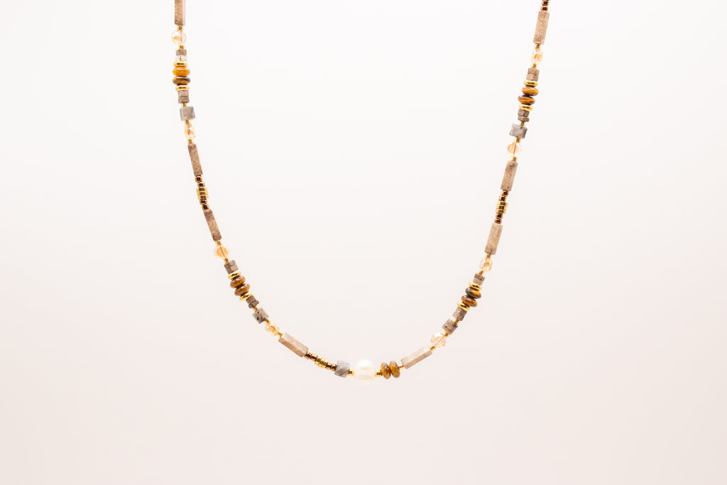 Choker Bruin