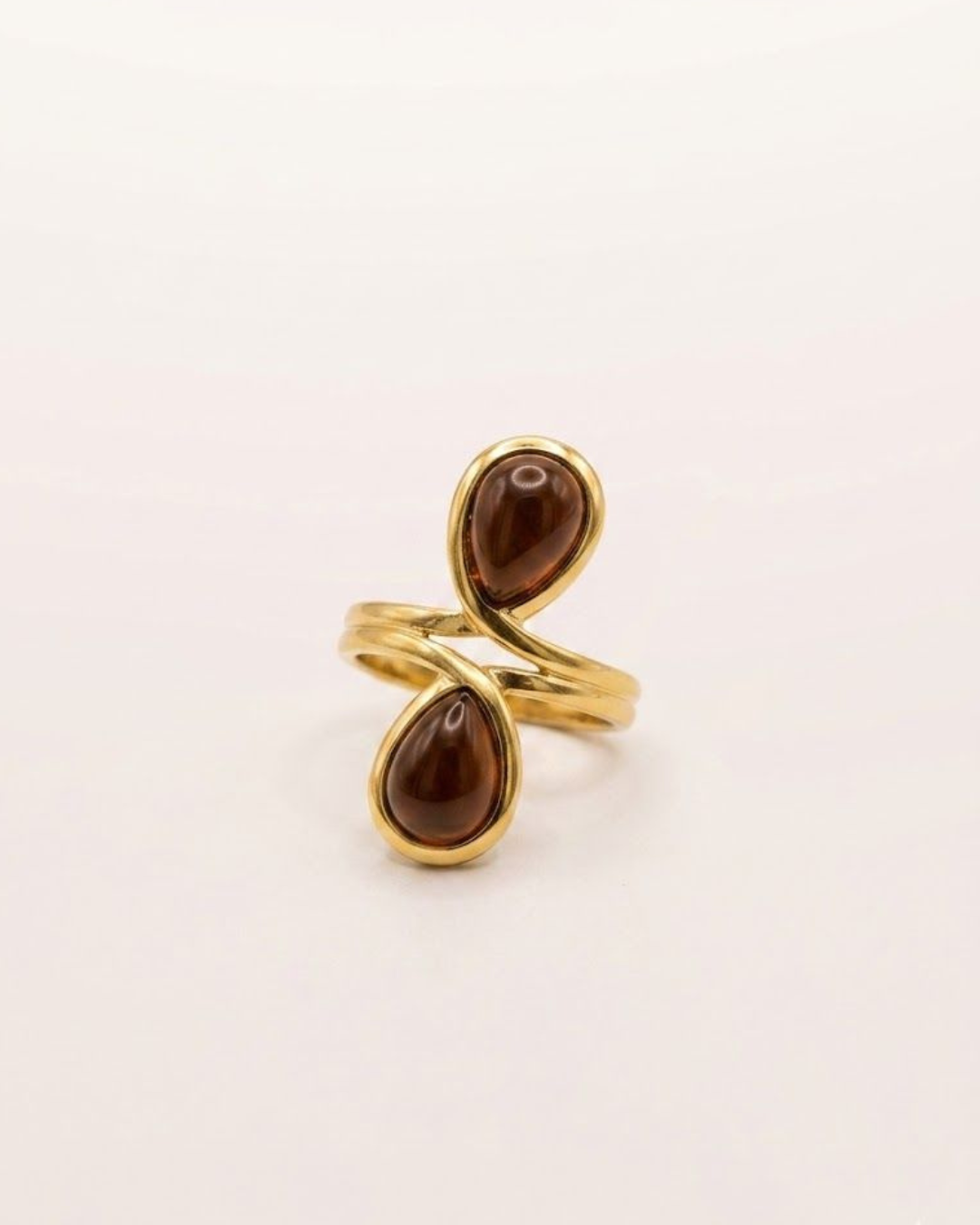 Anillo Eight